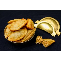 Kajji Kaayalu/కజ్జి కాయలు Kajji Kaayalu/కజ్జి కాయలు